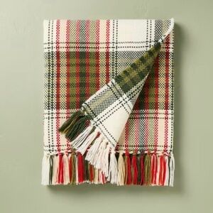 Hearth & Hand Magnolia Chunky Christmas Plaid Woven Throw Blanket